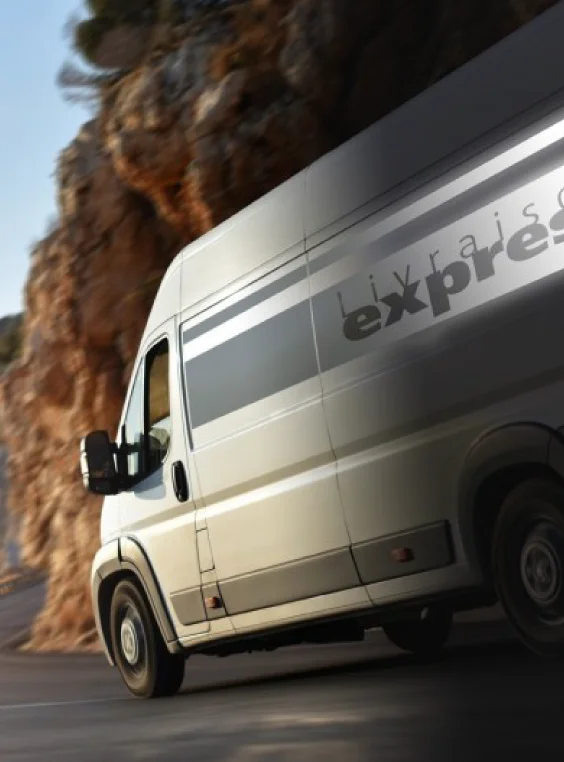 Signages for goods vehicles